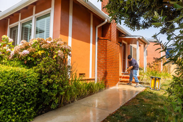 Best Commercial Pressure Washing  in Hernando, FL